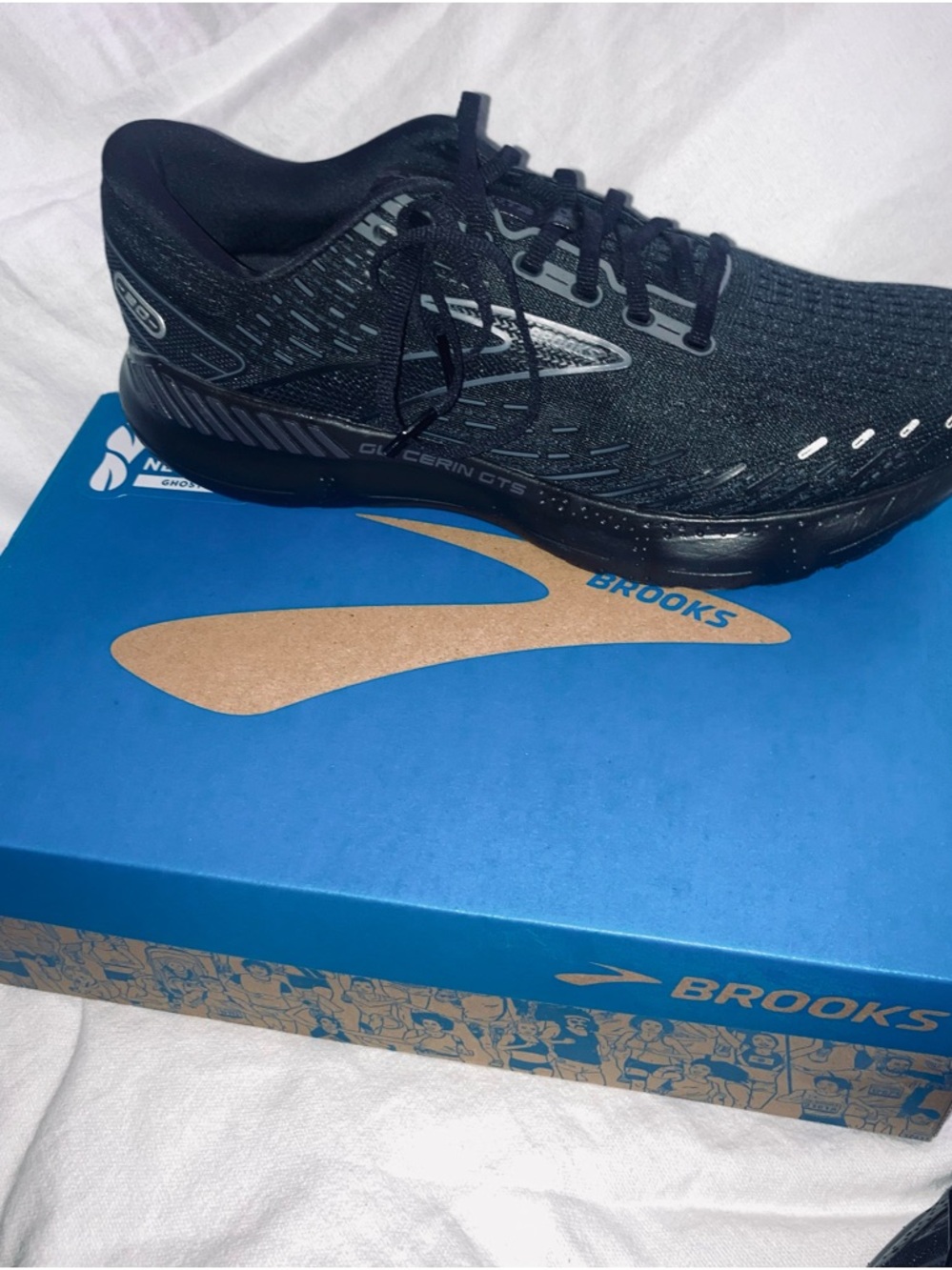 Brooks Black Glycerin GTS Men’s Running Sneakers - Picture 4 of 16